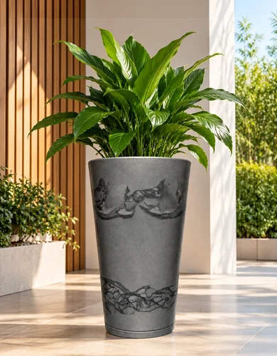 Vaso cone com lírio da paz, foto do anúncio